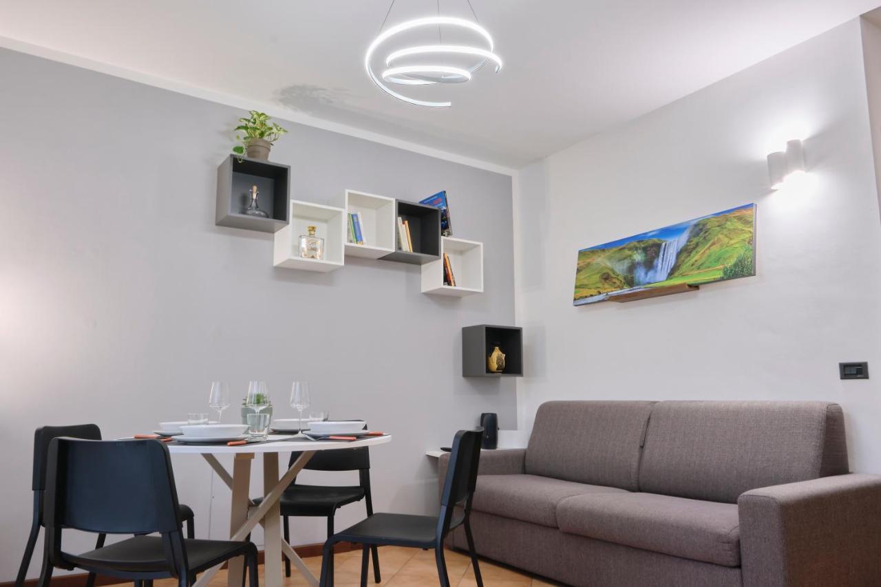 10' From Malpensa Casa Moderna, Netflix & Wi-Fi Lägenhet Casorate Sempione Exteriör bild